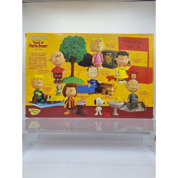 40)Peanuts Characters; PEPPERMINT PATTY, CHARLIE BROWN, AND LINUS 5in Figurines. - Picture 6 of 9